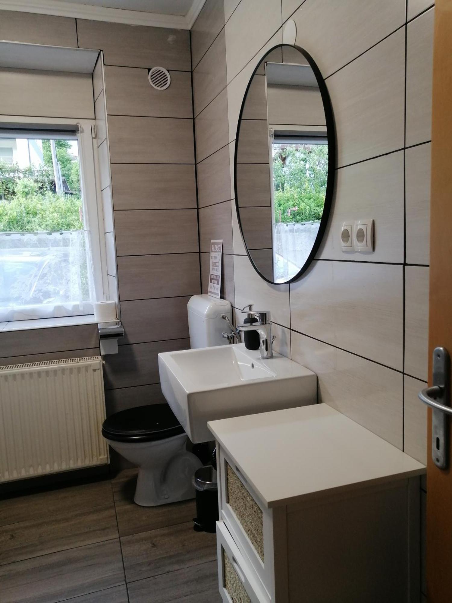 Apartma Zeus Jesenice Exterior foto